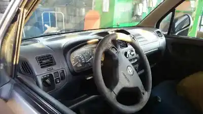 Здавання транспортного засобу opel agila básico року 2001 потужний z10xe