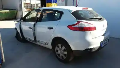 Veicolo di demolizione renault megane iii sport tourer dynamique dell'anno 2010 alimentato k9k836