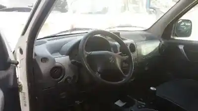 Veículo de Sucata peugeot partner (s2) combi plus do ano 2008 alimentado 9hx