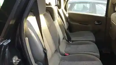 Veículo de Sucata renault scenic ii grand emotion do ano 2007 alimentado k9k732