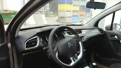 Veículo de Sucata citroen c3 exclusive do ano 2011 alimentado 9hp