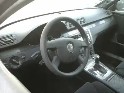 Veículo de Sucata volkswagen passat variant (3c5) advance do ano 2009 alimentado bkp