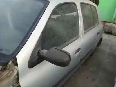Scrapping Vehicle renault clio ii fase ii (b/cb0) authentique of the year 2003 powered d7f720