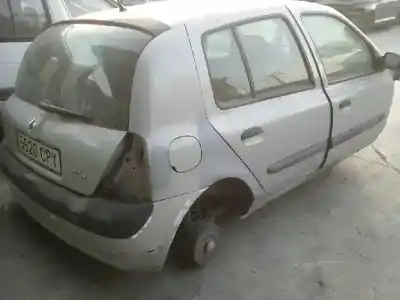 Scrapping Vehicle renault clio ii fase ii (b/cb0) authentique of the year 2003 powered d7f720