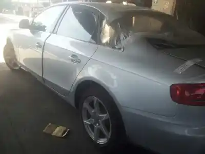 Veículo de Sucata audi a4 berlina (b8) básico do ano 2013 alimentado caga