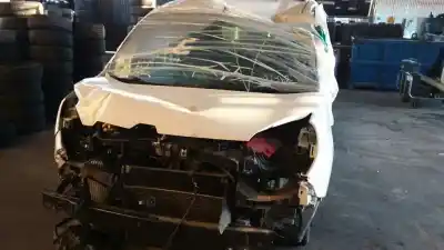 Здавання транспортного засобу renault kangoo dynamique acción especial року 2013 потужний k9k608