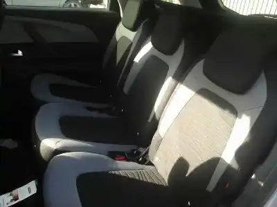 Здавання транспортного засобу citroen c4 picasso business class року 2013 потужний bhz