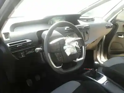 Здавання транспортного засобу citroen c4 picasso business class року 2013 потужний bhz