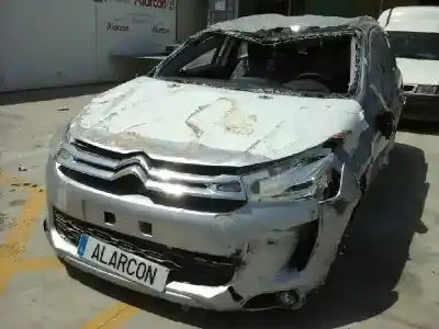 Scrapping Vehicle CITROEN C4 AIRCROSS Exclusive 2WD of the year 2015 powered 9HD