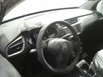 Veículo de Sucata citroen c3 collection do ano 2015 alimentado hmz