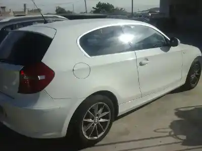Veículo de Sucata bmw serie 1 berlina (e81/e87) 118d do ano 2010 alimentado n47d20c