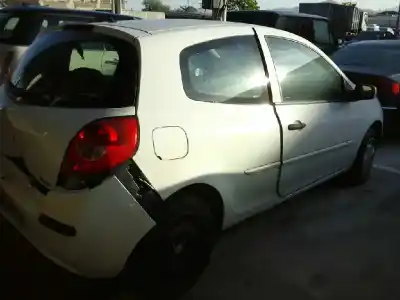 Scrapping Vehicle renault clio iii style of the year 2008 powered k9k768