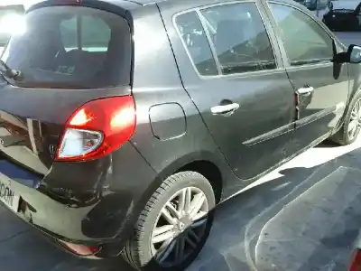 Veicolo di demolizione renault clio iii exception dell'anno 2007 alimentato d4f786 Veicolo di demolizione renault clio iii exception dell'anno 2007 alimentato d4f786
