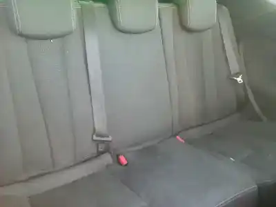 Vehicul casat renault megane iii coupe expression al anului 2010 alimentat k9k830