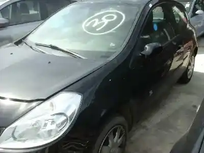 Veículo de Sucata renault clio iii confort dynamique do ano 2005 alimentado k9k768