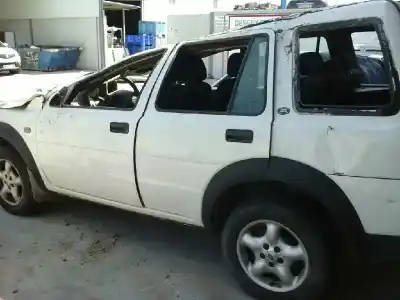 Veículo de Sucata land rover freelander familiarsport do ano 2006 alimentado d204d3