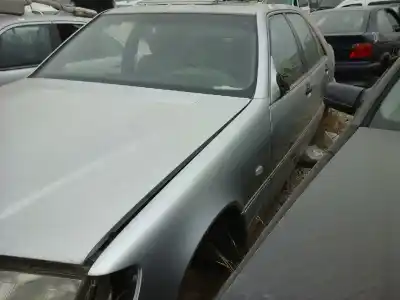 Veicolo di demolizione mercedes                                           clase s (w140) berlina                                                                                                                                                                                                                                     s 300 d (140.135)                                                                                                                                                                                                                                          dell'anno 1996 alimentato 606961