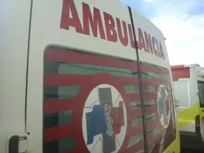 Veicolo di demolizione ford transit caja cerrada, larga (fy) (2000 =>) ft 330 2.4 express-line dell'anno 2004 alimentato fxfa