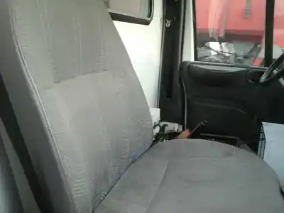 Veículo de Sucata ford transit caja cerrada, larga (fy) (2000 =>) ft 330 2.4 express-line do ano 2004 alimentado 