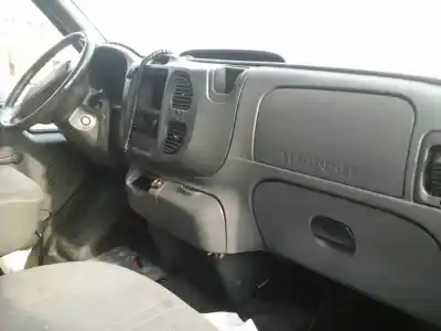 Sloopvoertuig ford transit caja cerrada, larga (fy) (2000 =>) ft 330 2.4 90 cv / 66 kw van het jaar 2000 aangedreven 