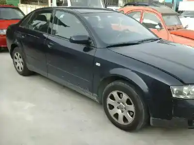 Veículo de Sucata audi a4 berlina (8e) 2.0 20v cat (alt) do ano 2001 alimentado alt