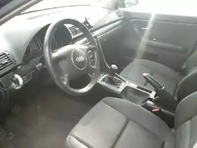 Veículo de Sucata audi a4 berlina (8e) 2.0 20v cat (alt) do ano 2001 alimentado alt