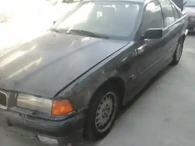 Veículo de Sucata bmw serie 3 berlina (e36) 328i sport edition do ano 1995 alimentado m52b28tu