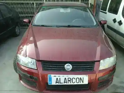 Vehículo de desguace FIAT                                               STILO (192)                                                                                                                                                                                                                                                1.8 16V Dynamic                                                                                                                                                                                                                                            del año 2002 con motor 192A4000