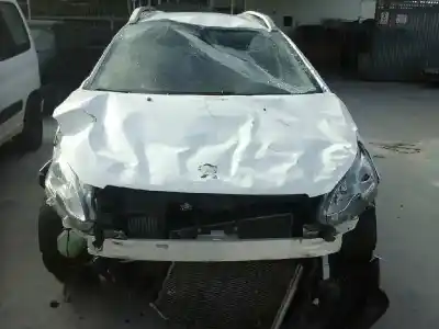 Sloopvoertuig peugeot 2008 (--.2013->) allure van het jaar 2014 aangedreven 9hp