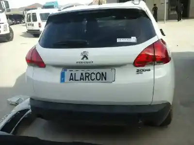 Sloopvoertuig peugeot 2008 (--.2013->) allure van het jaar 2014 aangedreven 9hp