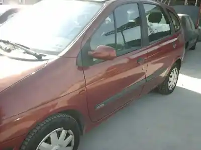 Здавання транспортного засобу renault scenic (ja..) 1.9 dti diesel 80 cv / 59 kw року 2002 потужний f9q744