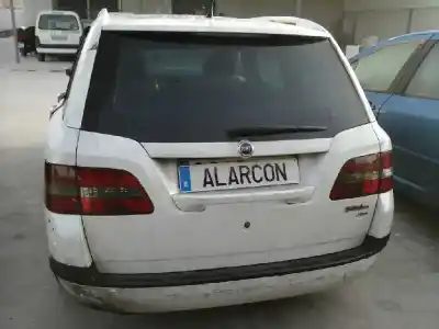 Sloopvoertuig fiat                                               stilo (192)                                                                                                                                                                                                                                                1.9 jtd / 1.9 jtd 115 active van het jaar 2005 aangedreven 192a1000