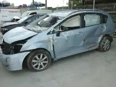 Здавання транспортного засобу TOYOTA COROLLA VERSO (R1) MOTOR 2.2 136 року 2007 потужний 2ADFTV