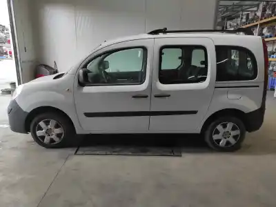 Здавання транспортного засобу renault kangoo expression profesional року 2008 потужний k9k802