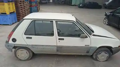 Verschrottungsfahrzeug renault 5 (b/c40) campus diesel (b/c 404) des jahres 1987 angetrieben f8m720