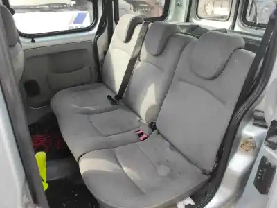 Здавання транспортного засобу renault kangoo (f/kc0) expression oasis року 2002 потужний  Здавання транспортного засобу renault kangoo (f/kc0) expression oasis року 2002 потужний