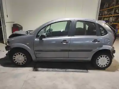 Vehicul casat citroen c3 pluriel 1.4 al anului 2004 alimentat 