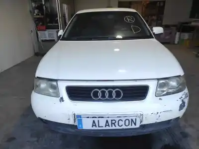 Scrapping Vehicle audi a3 (8l) 1.8 ambiente of the year 2000 powered apg