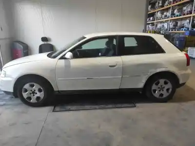 Scrapping Vehicle audi a3 (8l) 1.8 ambiente of the year 2000 powered apg