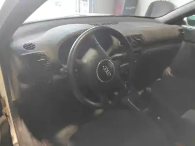 Scrapping Vehicle audi a3 (8l) 1.8 ambiente of the year 2000 powered apg