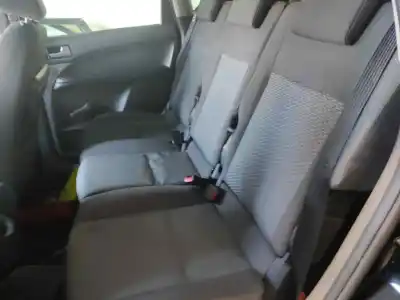 Здавання транспортного засобу ford focus c-max (cap) ambiente (d) року 2006 потужний hhda