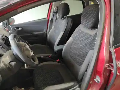 Vehicul casat renault captur zen al anului 2018 alimentat k9k646