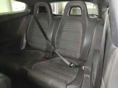 Veículo de Sucata volkswagen scirocco (137) 2.0 16v t fsi / tsi do ano 2009 alimentado cawb / caw