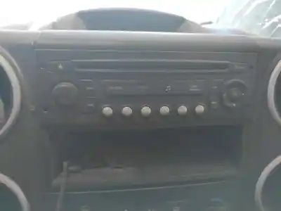 Véhicule à la ferraille peugeot partner kombi active de l'année 2011 alimenté 9hl