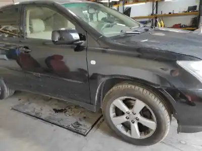 Здавання транспортного засобу lexus rx 300 (mcu35) luxury року 2004 потужний 1mz