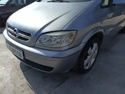 Veicolo di demolizione opel zafira a blue line dell'anno 2004 alimentato y20dth