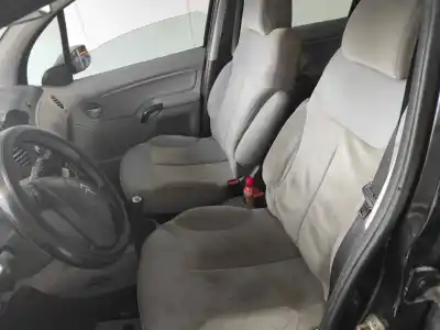 Scrapping Vehicle citroen c3 pluriel 1.4 of the year 2003 powered kfvtu3jp