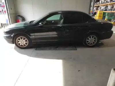 Veículo de Sucata jaguar x-type wagon 2.0 d classic do ano 2004 alimentado d-6b