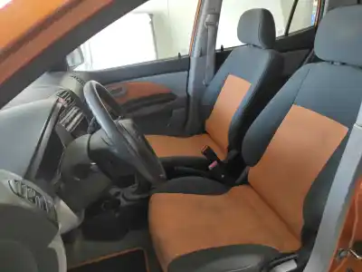 Vehicul casat kia picanto 1.1 active al anului 2004 alimentat g4hg