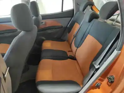 Vehicul casat kia picanto 1.1 active al anului 2004 alimentat g4hg